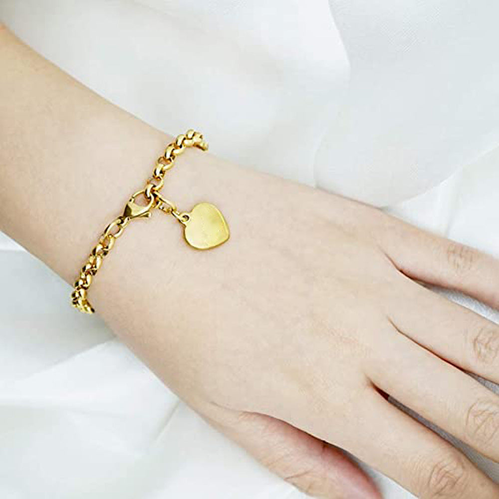 Damen Armband mit herzförmigem Anhänger und elegantem Gliederdesign Shop Nory