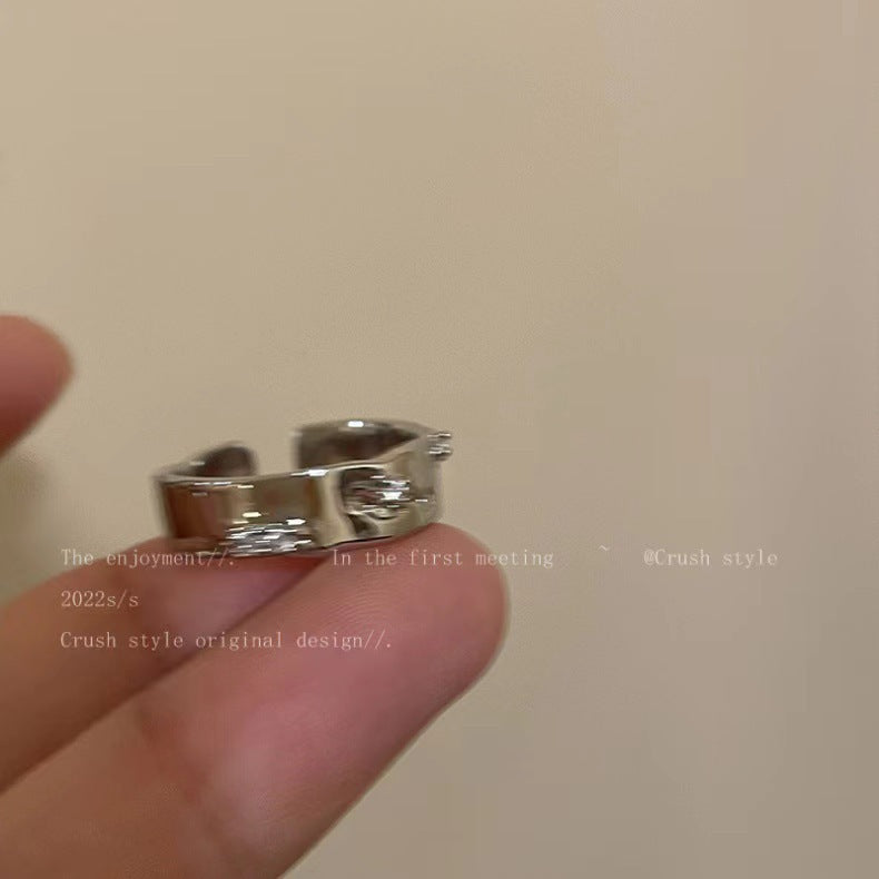 Damen modischer Ring mit feinem Gravurmuster Shop Nory