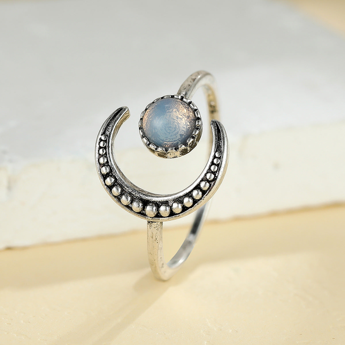 Damen Ring mit Mondmotiv und Opalstein Shop Nory