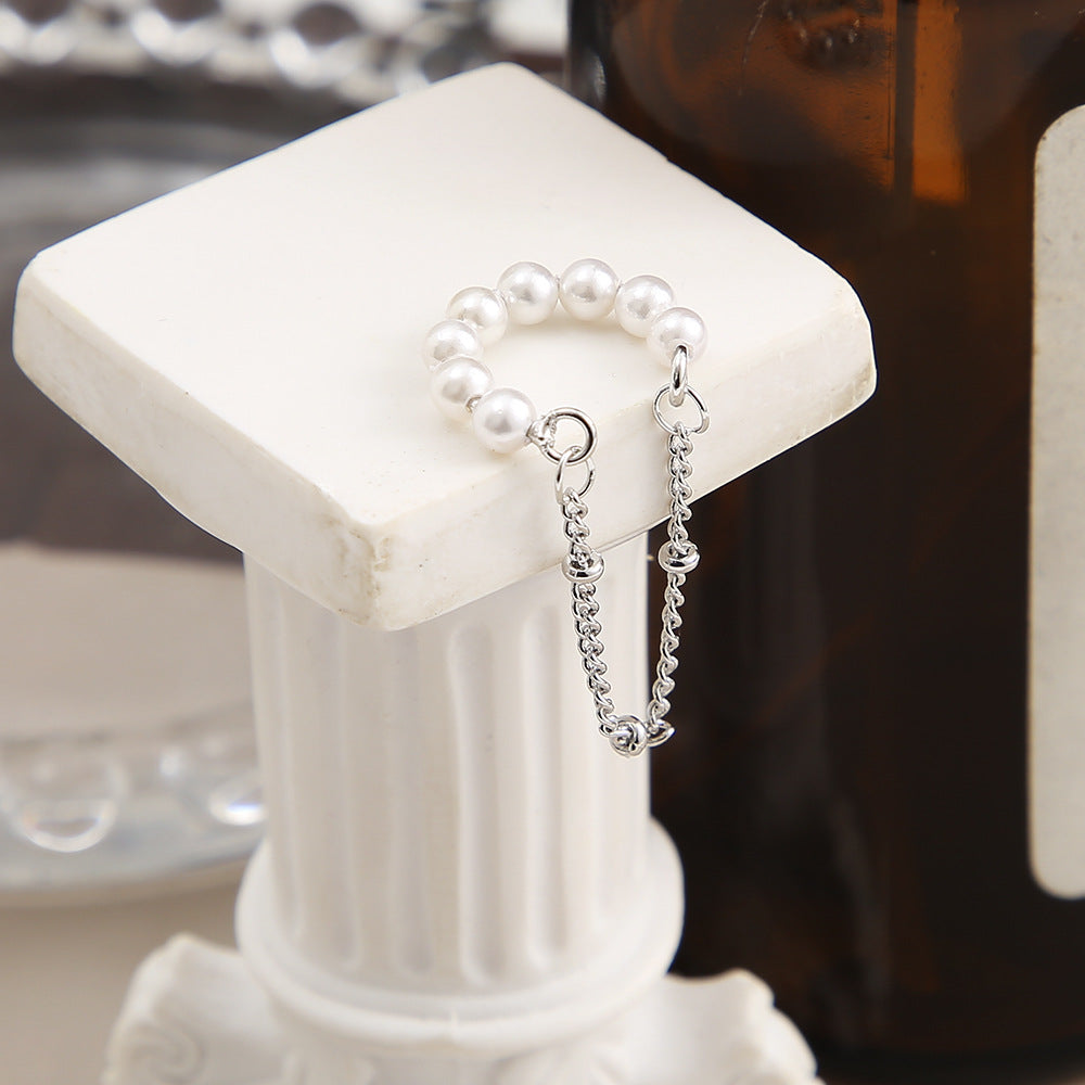 Damen Eleganter Ohrschmuck mit besonderen Ketten- und Perlenakzenten Shop Nory