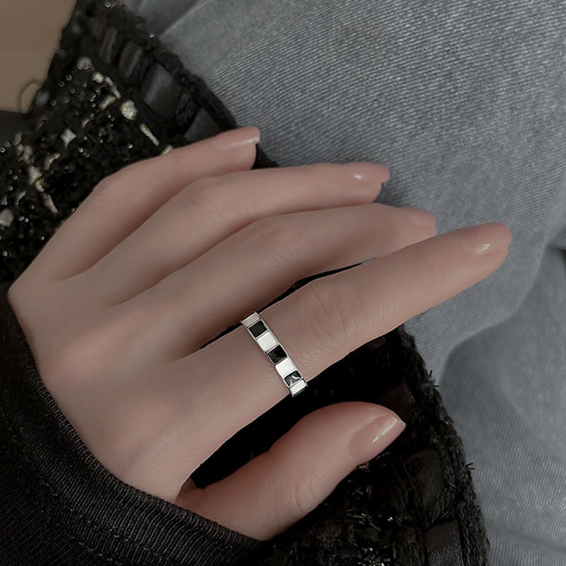 Damen minimalistische Ring mit quadratischem Design Shop Nory