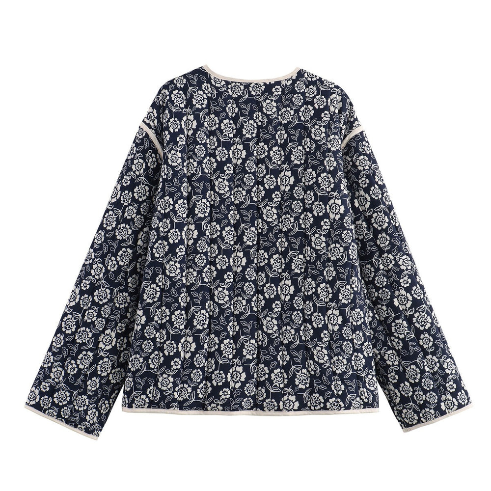 Damen gesteppte Jacke mit floralem Allover, V-Ausschnitt, Kontrastpaspel und aufgesetzten Taschen Shop Nory