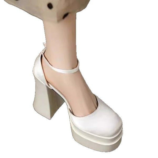 Damen Plateau-High-Heels mit schickem Riemen