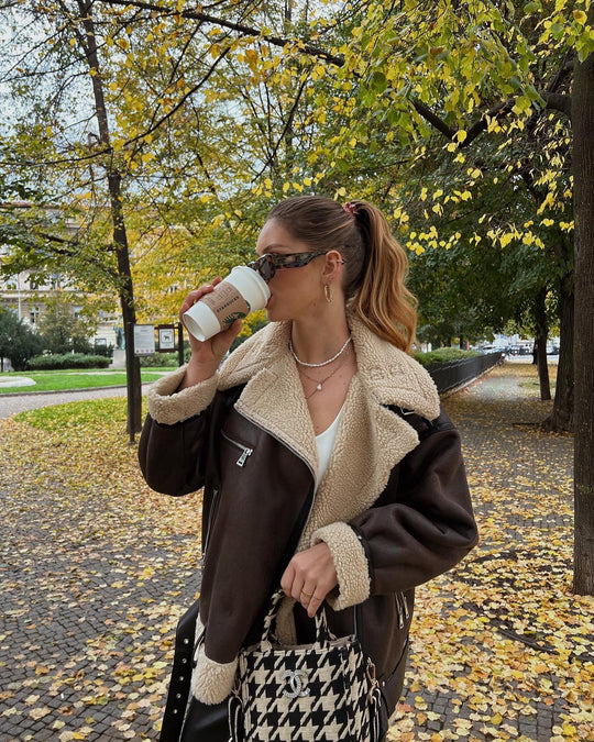 Damen Gefütterte Fliegerjacke im Aviator‑Stil mit Teddyfutter und Reißverschluss Shop Nory