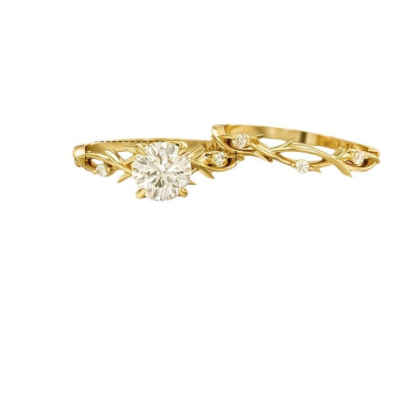 Damenring mit floralen Elementen und funkelnden Zirkonia Shop Nory