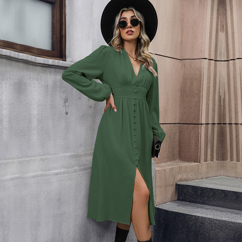 Damen Midi-Kleid mit V-Ausschnitt, Taillenpassé, Knopfleiste und Plissee-Struktur Shop Nory