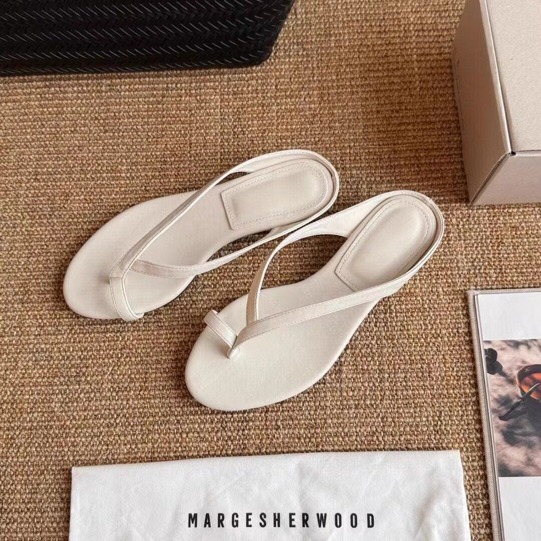 Damen Riemensandalen mit flexiblem Fußbett und eleganter Schnallenakzentgestaltung