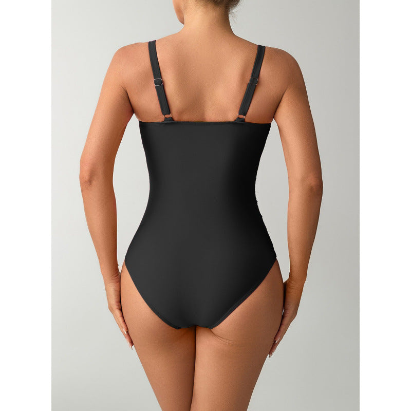 Damen Einteiler Badeanzug mit raffinierten Schmuckdetails und figurformendem Design