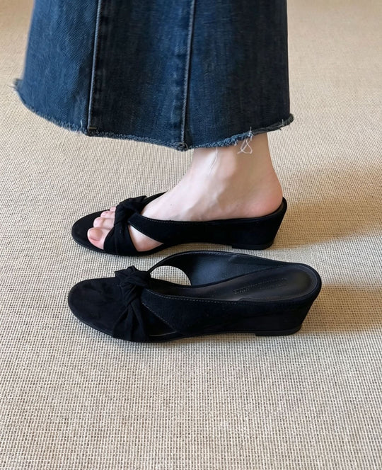 Damen elegante Bogenmuster-Sandalen mit geknotetem Riemendesign Shopnory