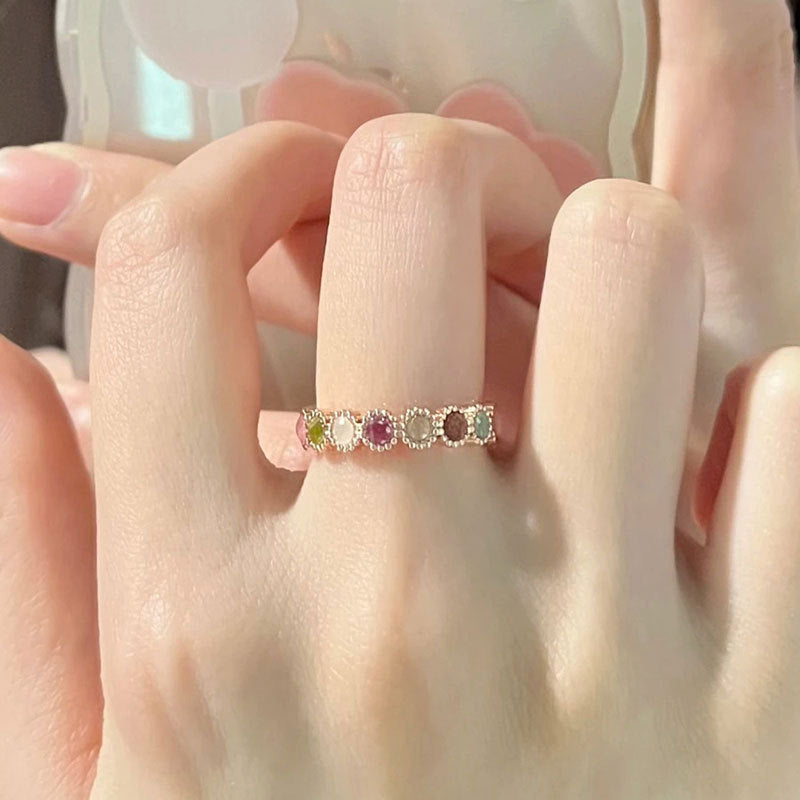 Damen Zierlicher Ring mit bunten Edelstein-Akzenten Shop Nory