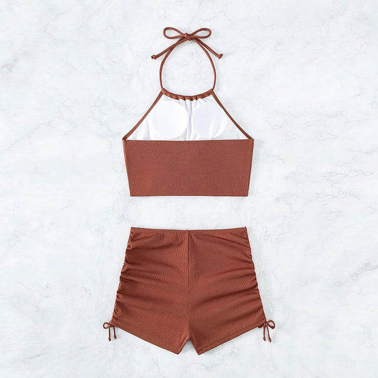 Damen Bikiniset mit gerafftem Crop-Top und freizügigen Shorts