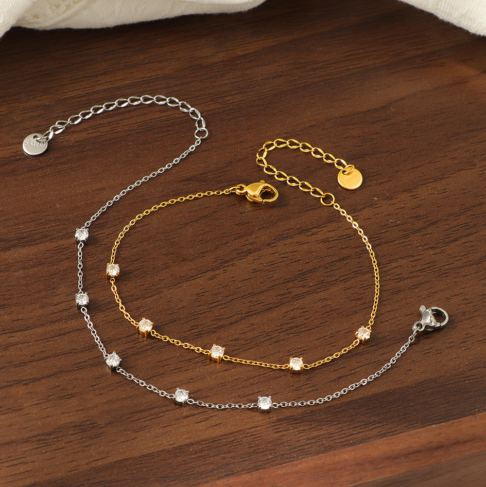Damen zartes Armband mit funkelnden Zirkonia-Elementen Shop Nory