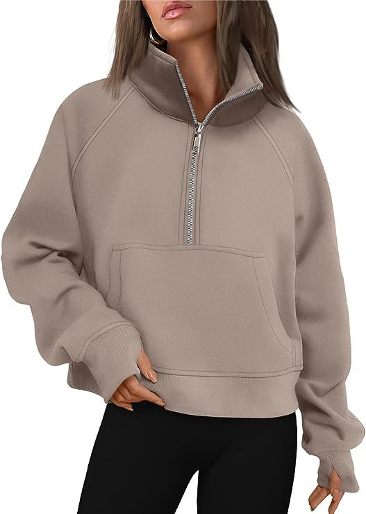 Damen nan verkürztes Oversize-Fleece-Sweat mit halbem Reißverschluss, Stehkragen, Kängurutasche und Daumenlochbündchen Shop Nory