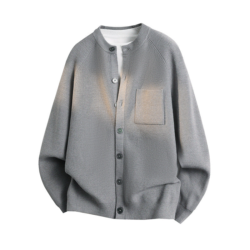 Unisex Leichter Feinstrick-Cardigan mit Rundhalsausschnitt, Brusttasche und Raglanärmeln Shop Nory