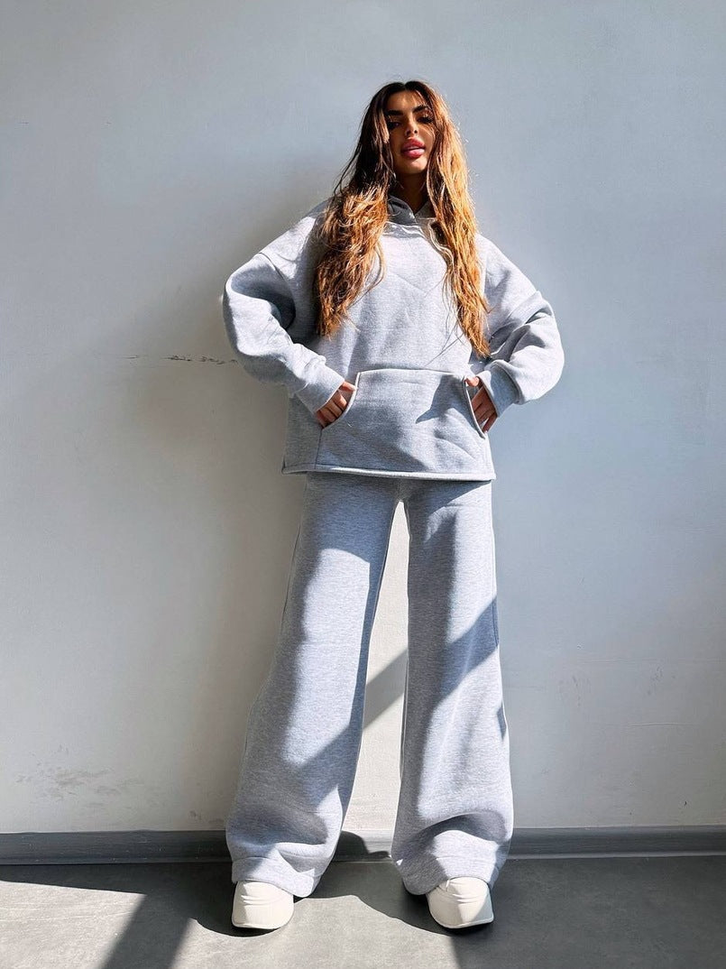 Damen Scuba-Fleece Lounge-Set mit Oversize-Kapuzenpullover und weiter Flare-Hose Shop Nory