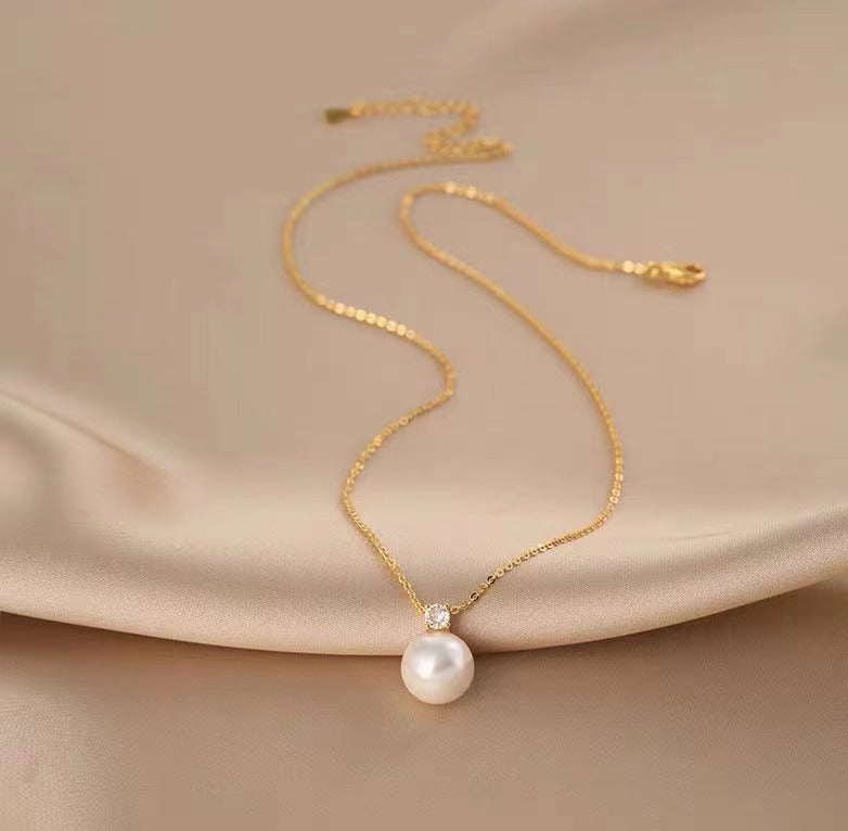 Damen Elegante Perlen- und Kristallanhänger-Halskette Shop Nory