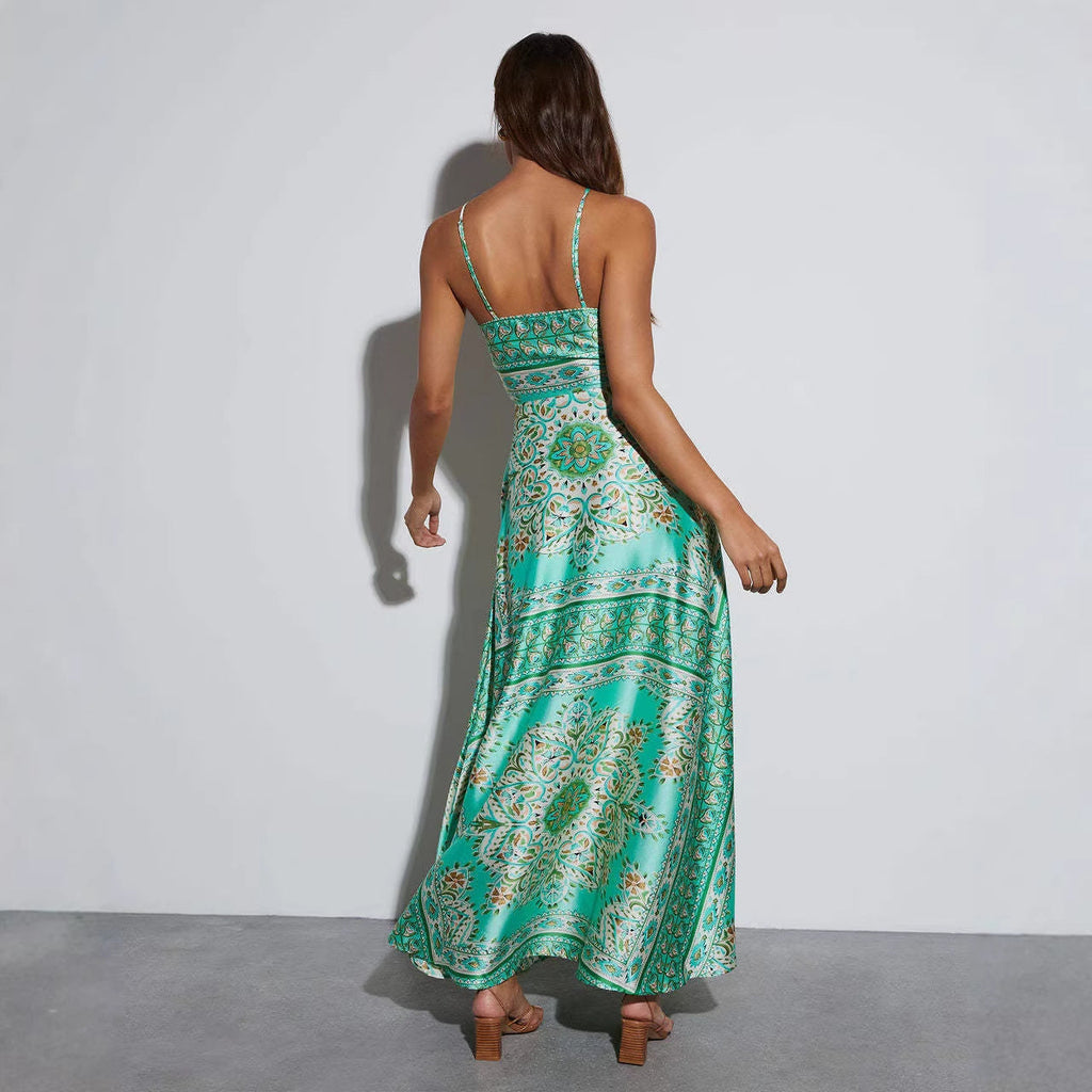 Damen Maxikleid mit verspielt floralem Design und schwingendem Rock Shopnory