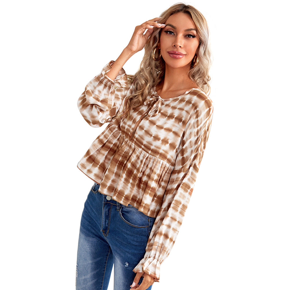 Damen luftiges Peplum-Blusenshirt mit Batikmuster, Kordel‑Neckline und gerafften Ärmeln Shop Nory