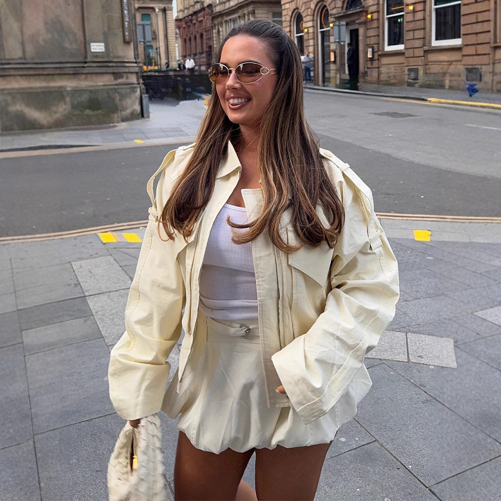 Damen Kurze Boxy-Cargo-Jacke aus Baumwollmix mit übergroßen Pattentaschen Shop Nory
