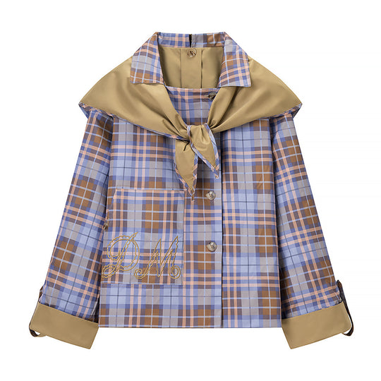 Damen Kurzjacke mit Karo-Kragen, Bindeschal und Monogramm-Tasche Shop Nory