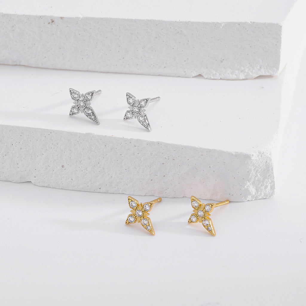 Damen Ohrstecker im stilvollen Kreuzdesign mit luxuriösem Zirkonbesatz Shop Nory