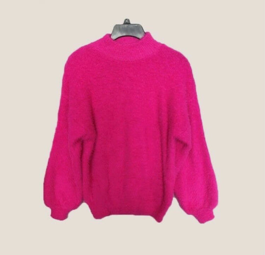 Damen Flauschiger Mohair-Mix Pullover mit Stehkragen und Oversize-Silhouette Shop Nory