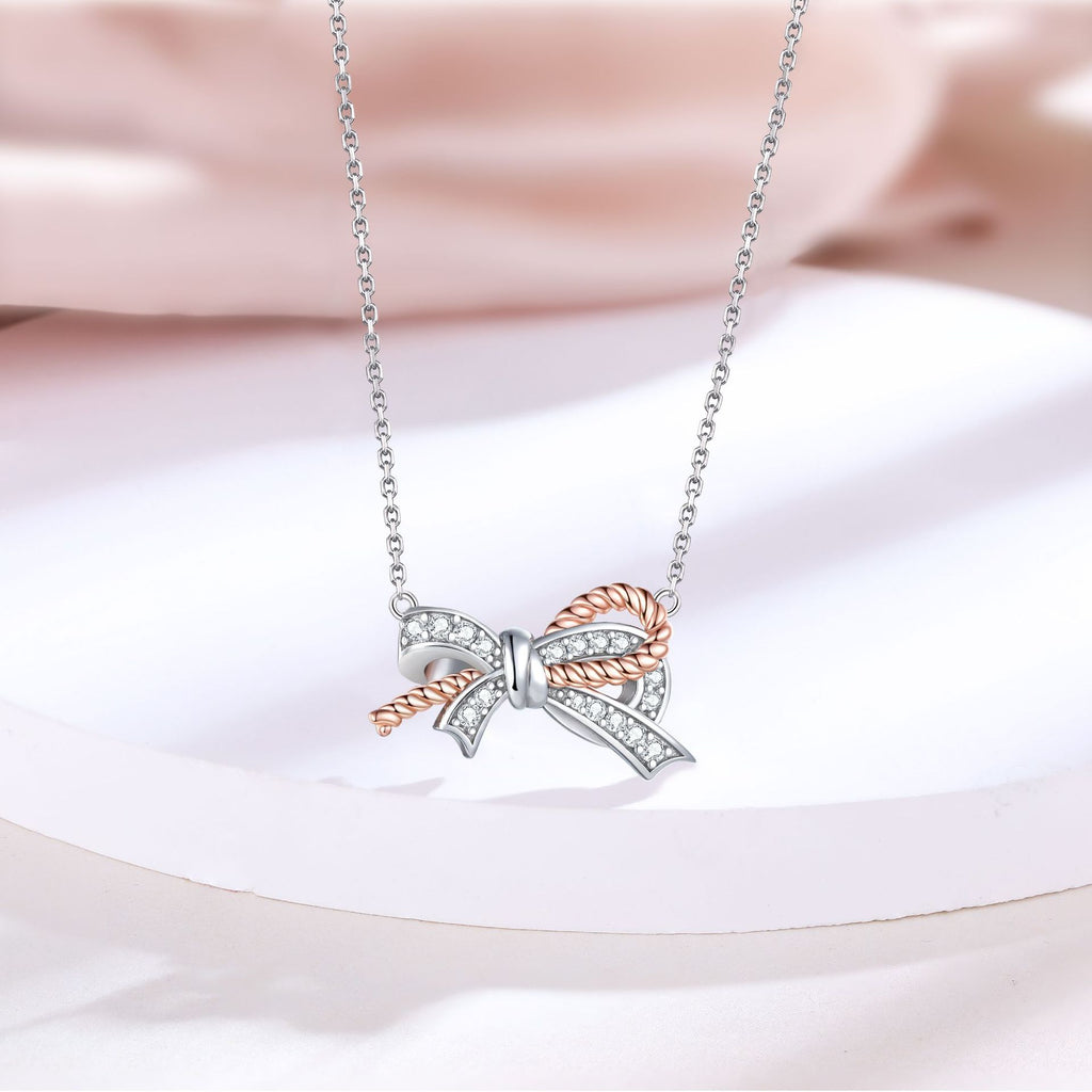 Damen Halskette mit elegantem Schleifenmotiv und funkelndem Zirkonia-Besatz Shop Nory