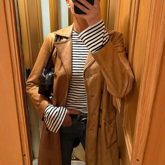 Damen Langer taillierter Leder‑Trenchcoat mit doppelreihiger Knopfleiste und Reverskragen Shop Nory