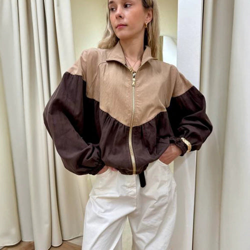 Damen Kurz geschnittene mehrfarbige Bomberjacke mit Tunnelzug, Raglanärmeln und Reißverschluss Shop Nory