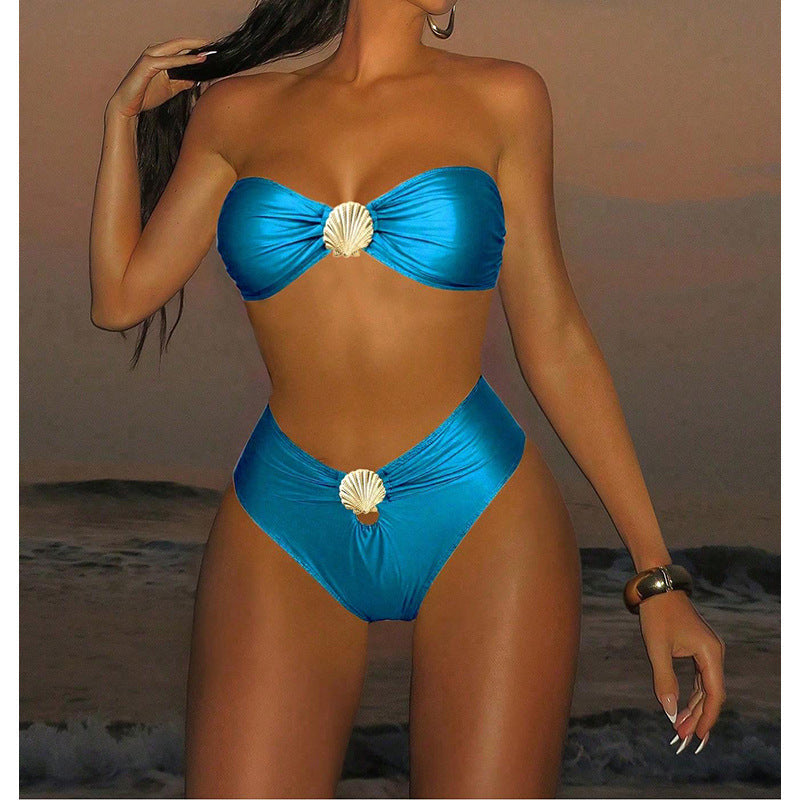Damen Eleganter Bandeau-Bikini mit schimmernden Muschel-Details