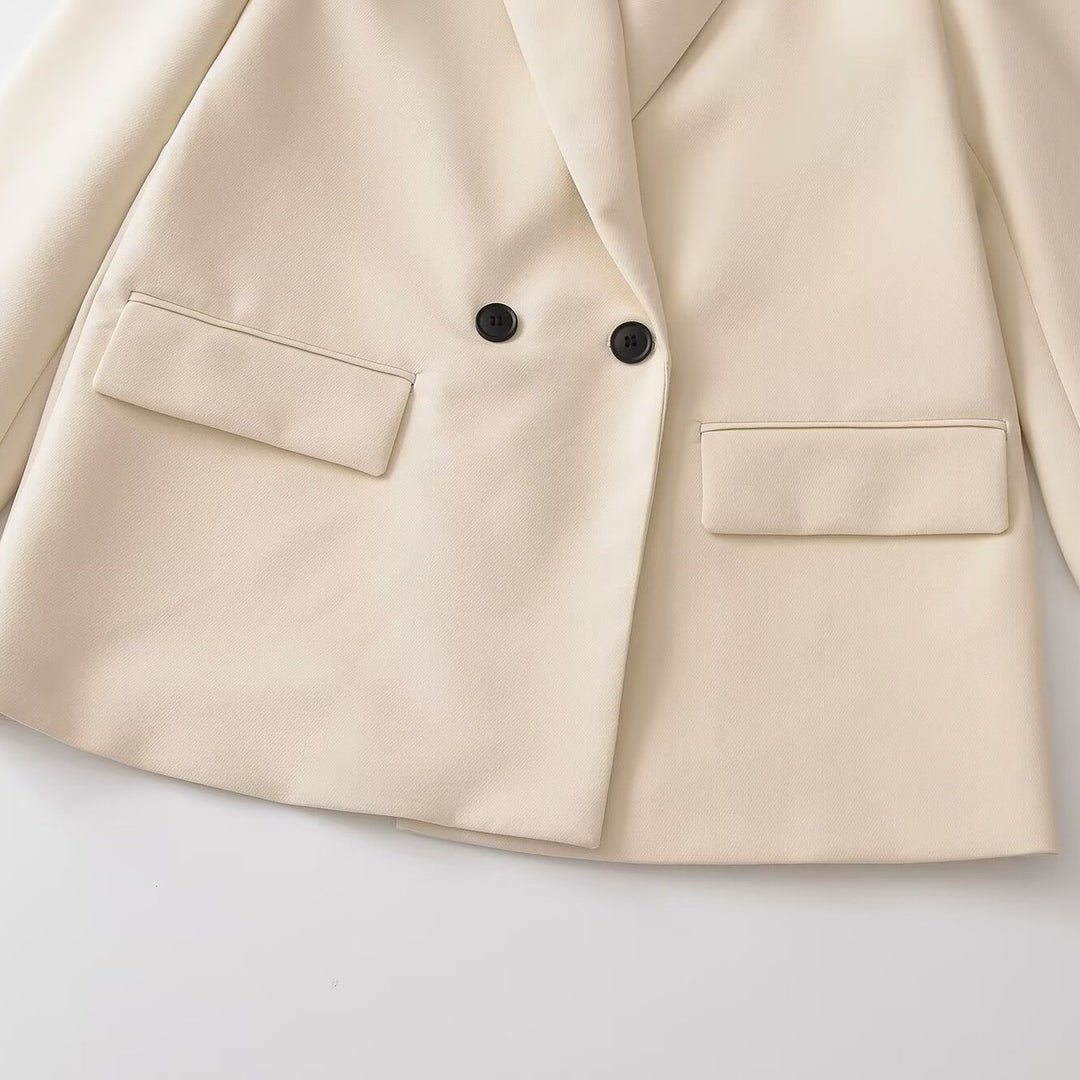 Damen Doppelreihiger Longblazer mit Reverskragen, tailliertem Schnitt und Pattentaschen Shop Nory