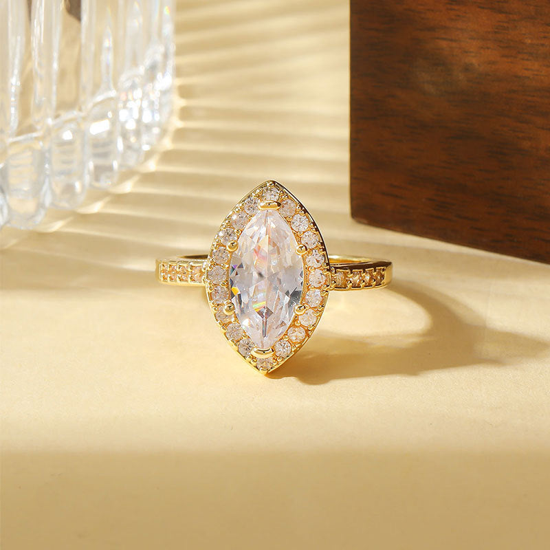 Damen eleganter Verlobungsring mit glitzerndem Zirkonia Shop Nory