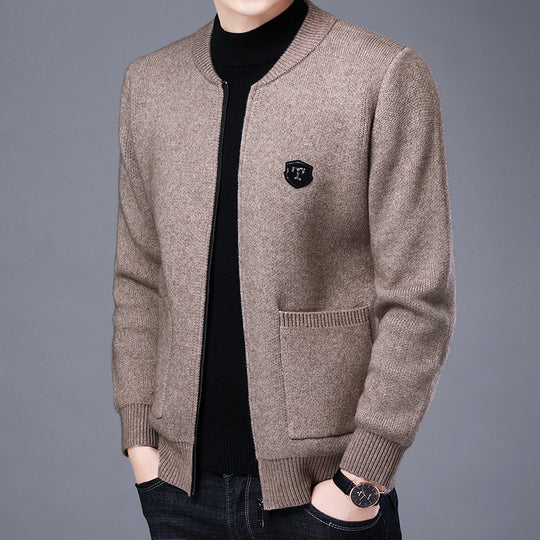 Herren Feinstrick-Cardigan mit durchgehendem Reißverschluss, Brustemblem und aufgesetzten Taschen Shop Nory