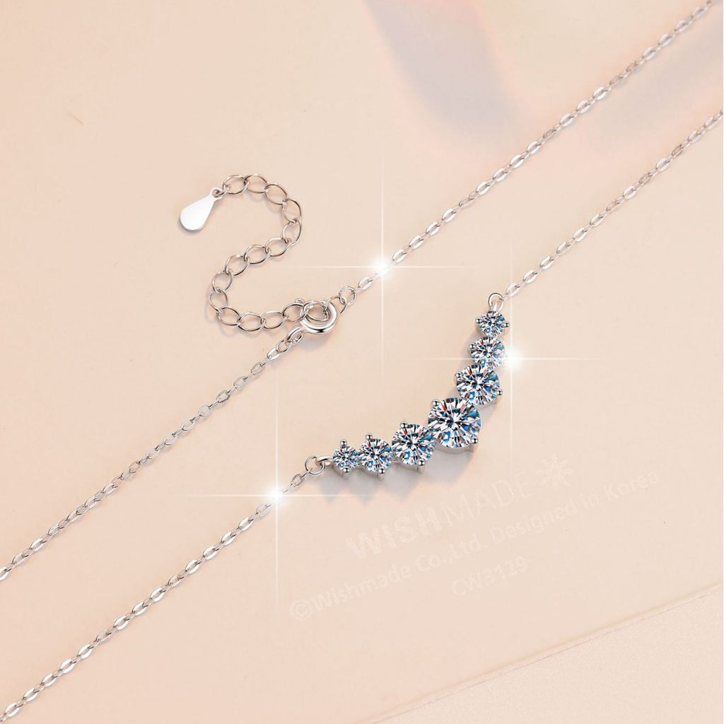 Damen Halskette mit funkelnden Kristallen im modernen Design Shop Nory