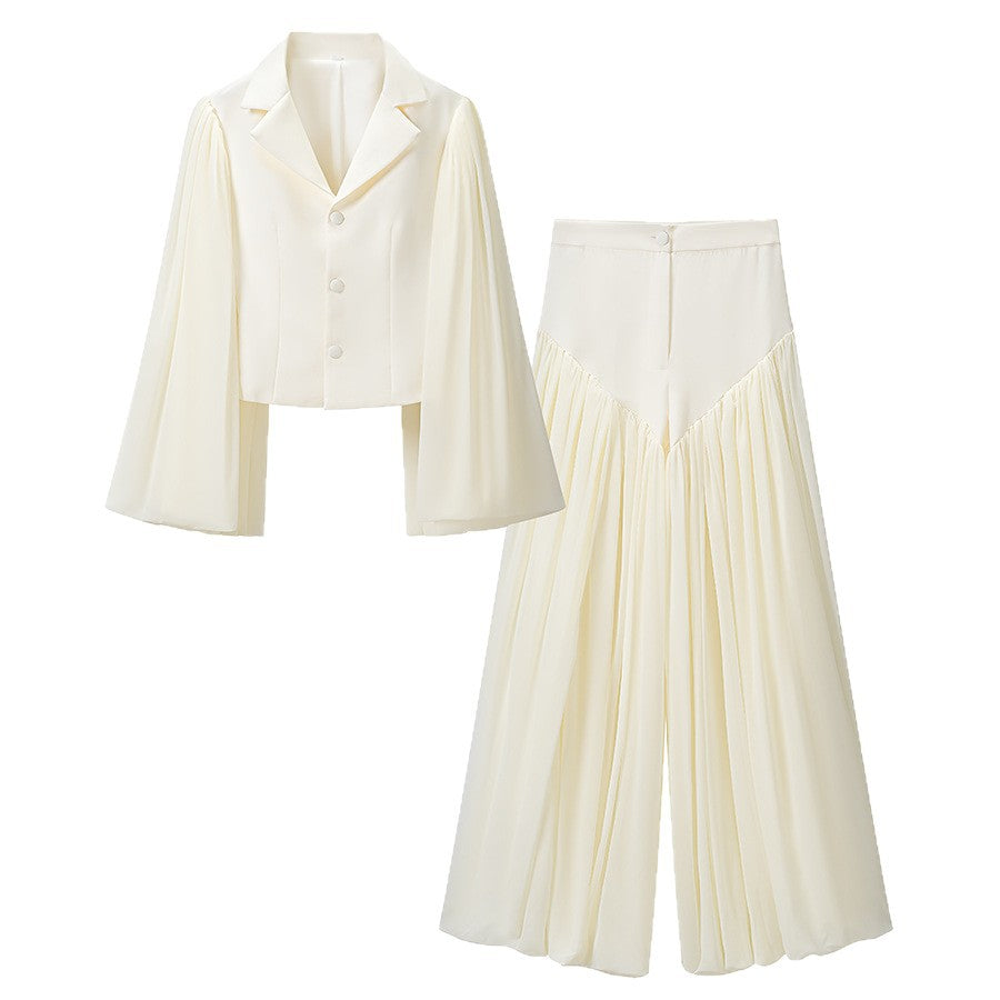 Damen Zweiteiliges Ensemble aus kurzem Blazer mit dramatischen Glockenärmeln und plissierter Palazzo-Hose Shop Nory