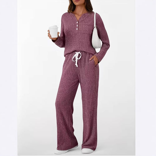 Damen Geripptes Entspannungs-Set mit Henley-Oberteil und weiter Kordelhose Shop Nory