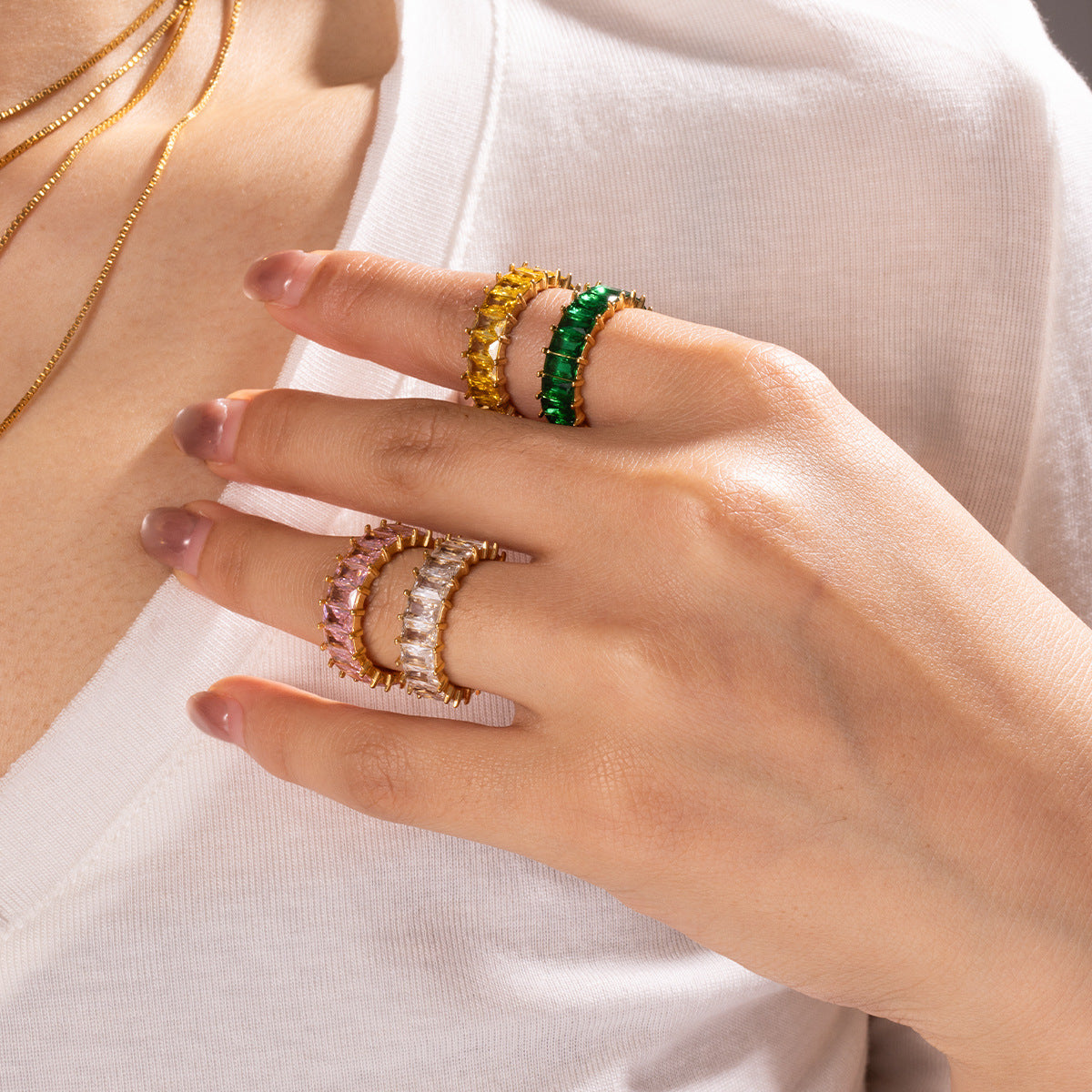 Damen Zarter Ring mit pinken Kristallen Shop Nory