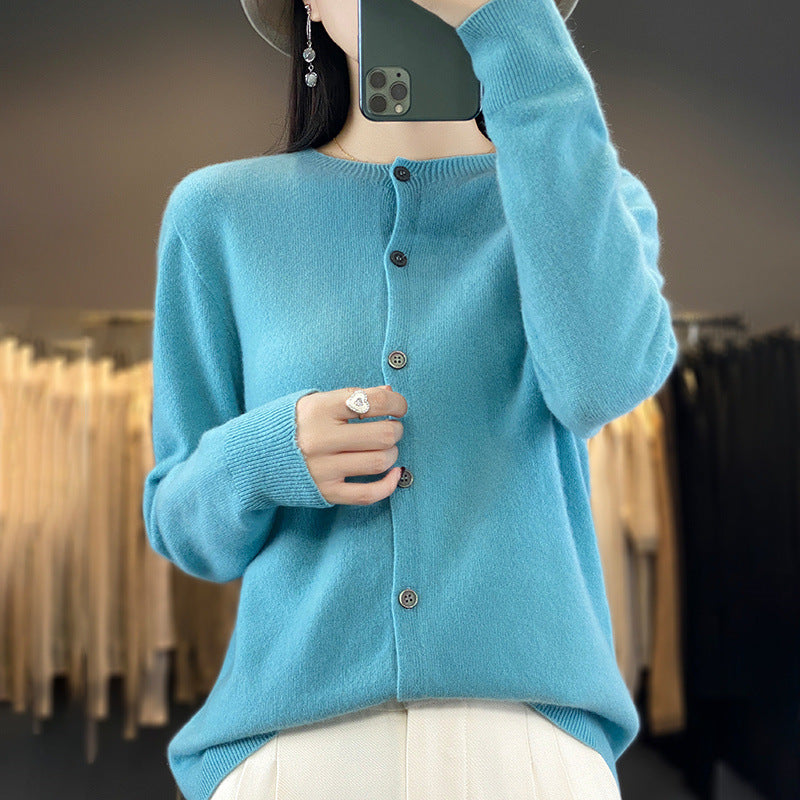Damen Leichter Feinstrick-Cardigan mit Kaschmir‑Optik, Rundhalsausschnitt und verdeckter Knopfleiste Shop Nory