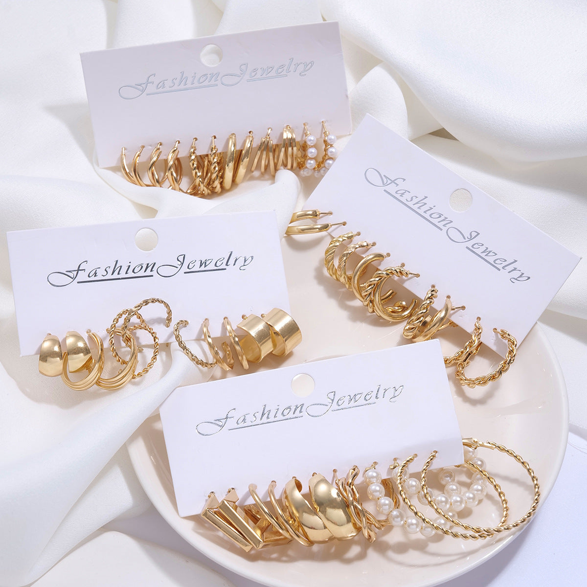 Damen Ohrringe Set mit vielfältigen, modernen Designs Shop Nory