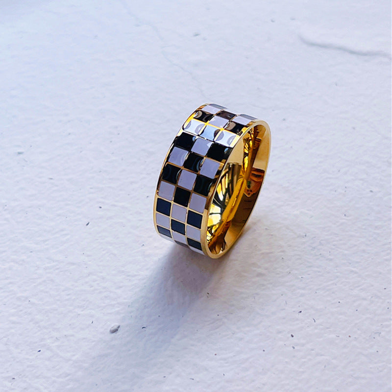 Damen Ring mit modernem Schachbrettmuster Shop Nory
