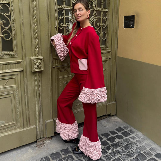 Damen Kurzblazer mit kontrastierenden Rüschensäumen, rundem Ausschnitt und verdeckter Knopfleiste Shop Nory