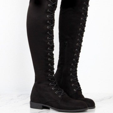 Damen Overkneestiefel aus weichem Wildleder mit dekorativem Schnür-Design