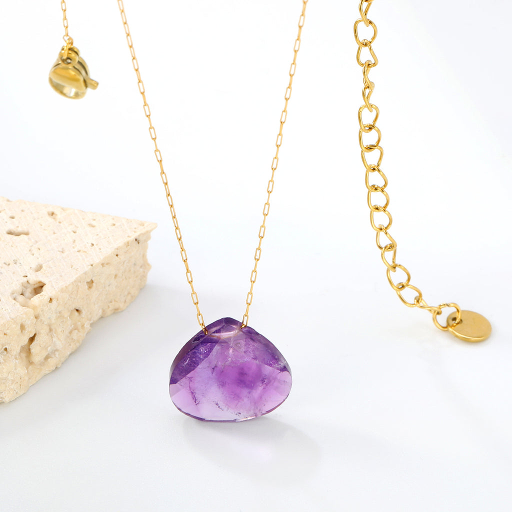 Damen Halskette mit funkelndem Tropfenanhänger und goldplattiertem Edelstahl Shop Nory