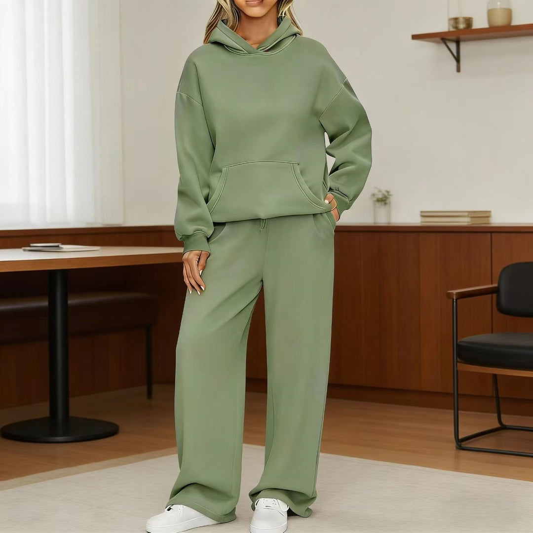 Damen nan kuscheliges Oversize Hoodie und weite Jogginghose Set Shop Nory