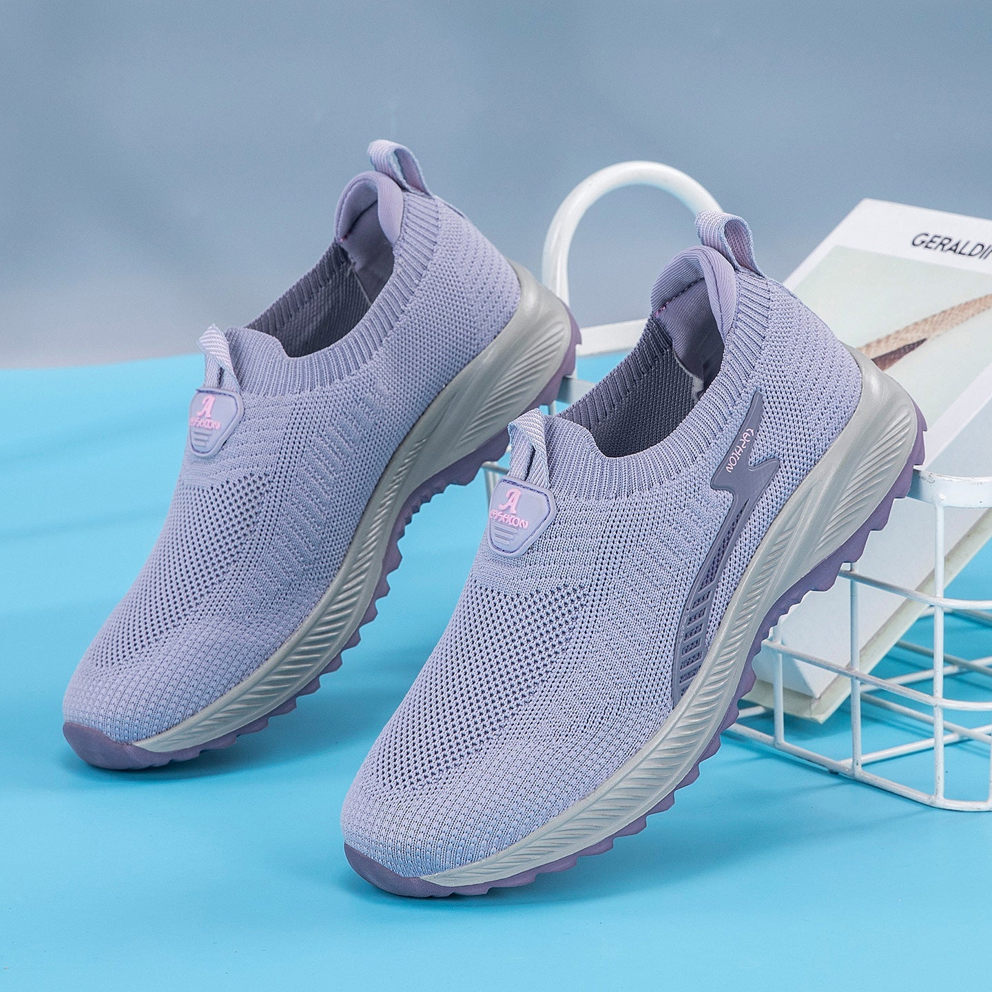 Damen Atmungsaktive Slip-On Sneakers mit dämpfender Sohle Shopnory