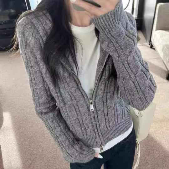 Damen Zopfstrick-Cardigan mit durchgehendem Reißverschluss und taillierter Passform Shop Nory
