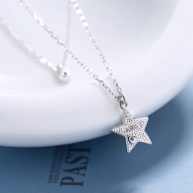 Damen Halskette mit frechem Sternanhänger und funkelndem Detail Shop Nory