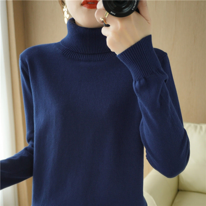 Damen Minimalistischer Feinstrick-Rolli mit hohem Rippkragen und schmaler Passform Shop Nory