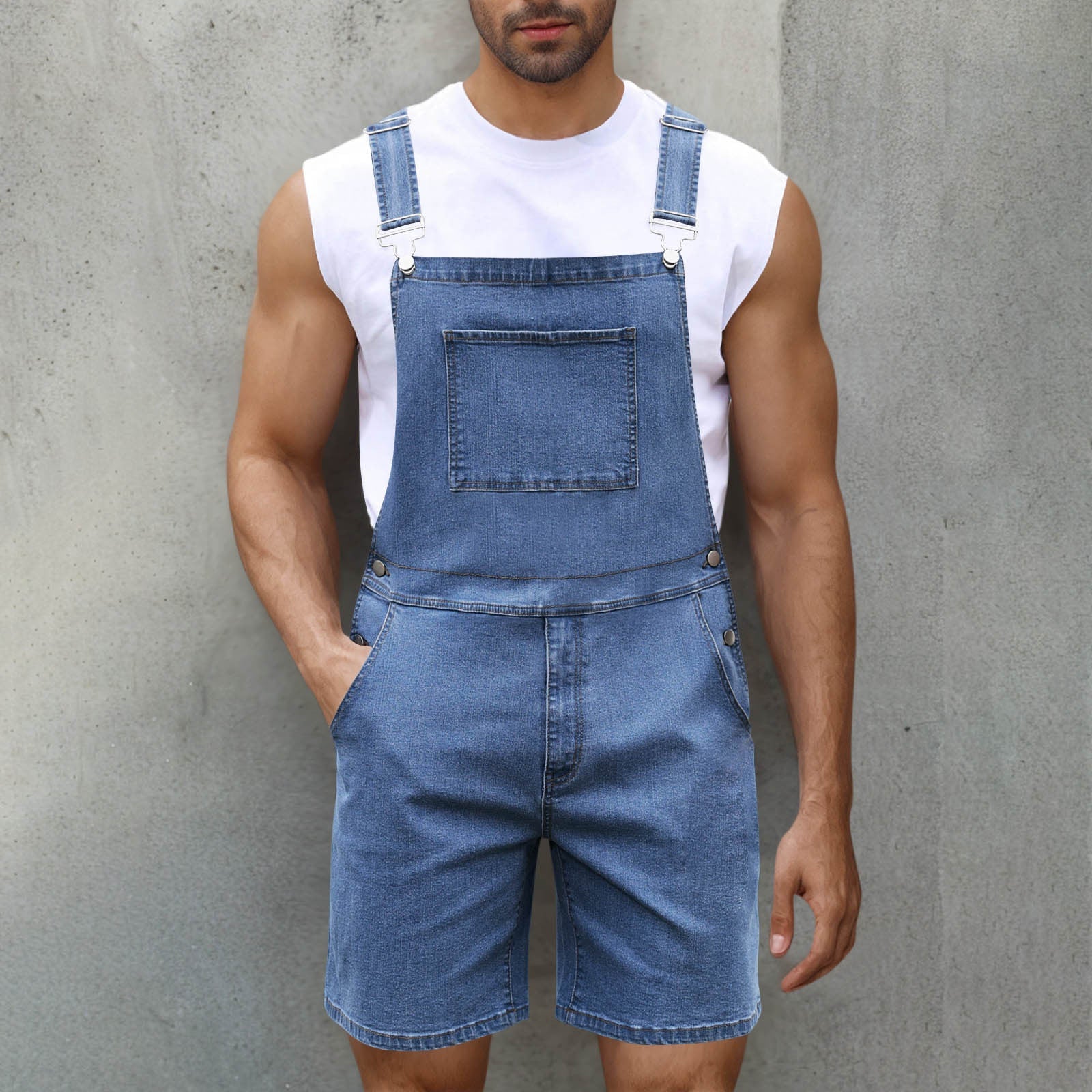 Herren Denim-Latzshorts mit modernen Taschen und verstellbaren Trägern Shopnory