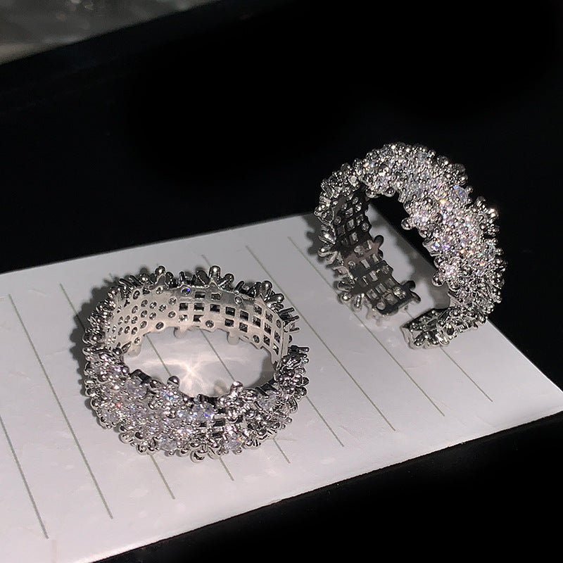 Damen Verzierte Ring mit kunstvollem Zirkonia-Besatz Shop Nory